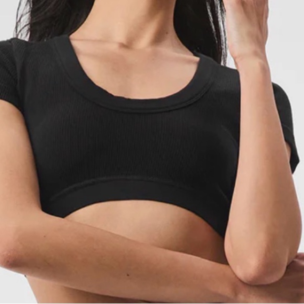 ALO Yoga Black Short Sleeve Ribbed Top